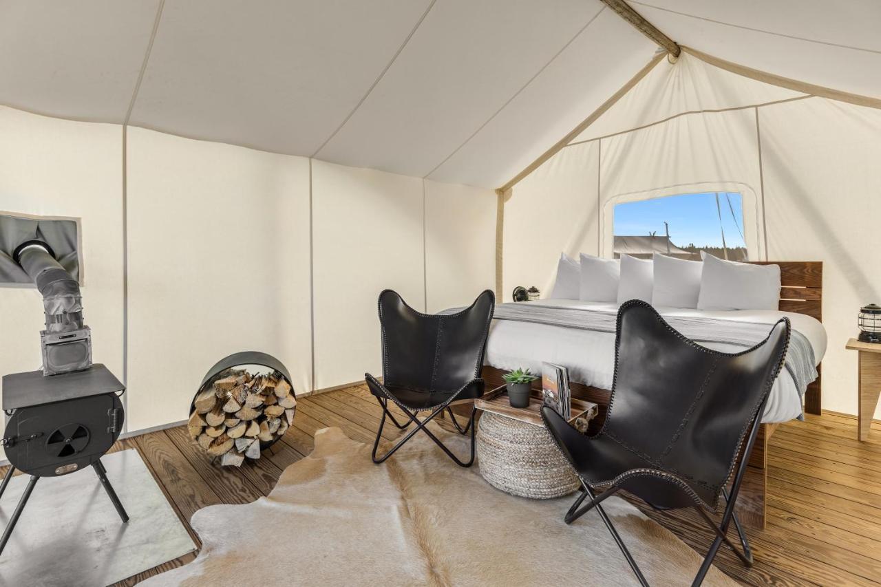 Under Canvas West Yellowstone Extérieur photo