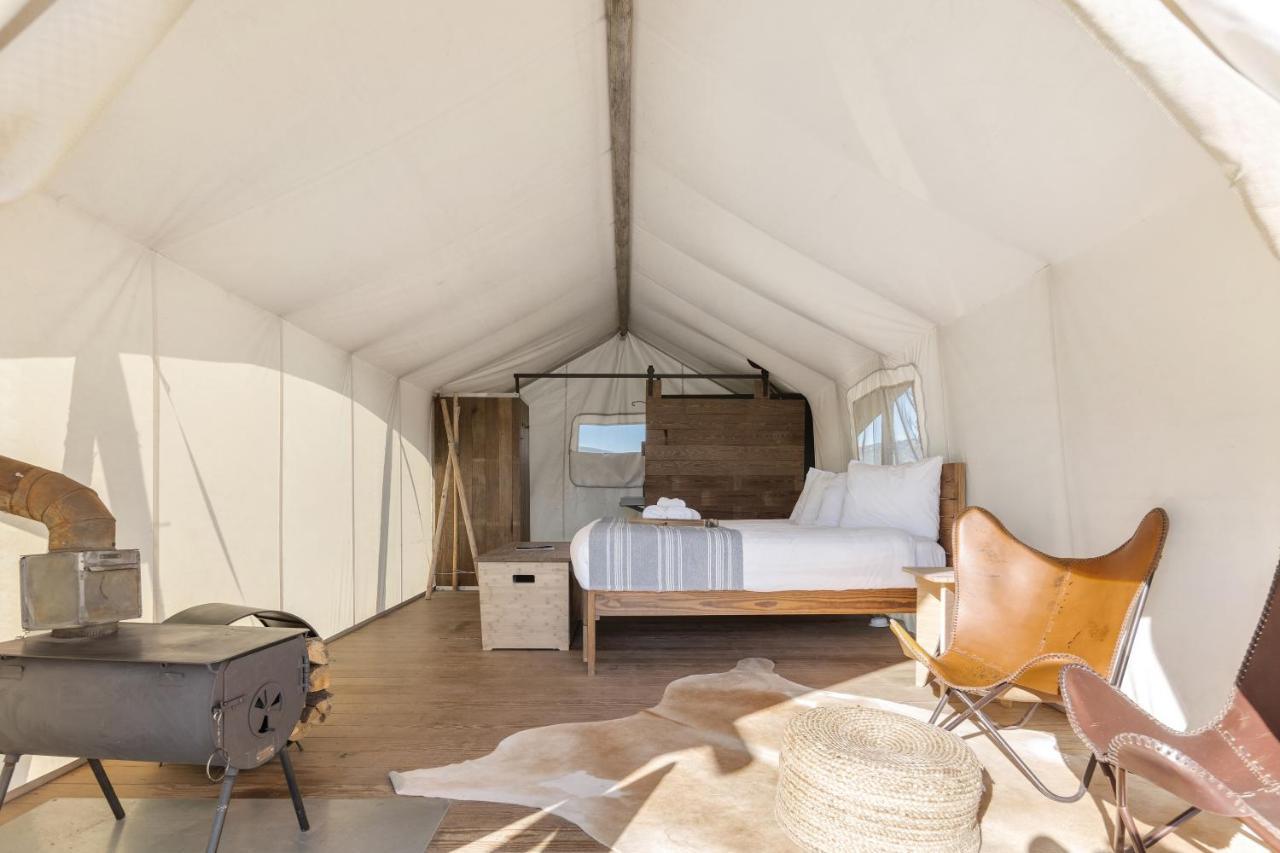 Under Canvas West Yellowstone Extérieur photo