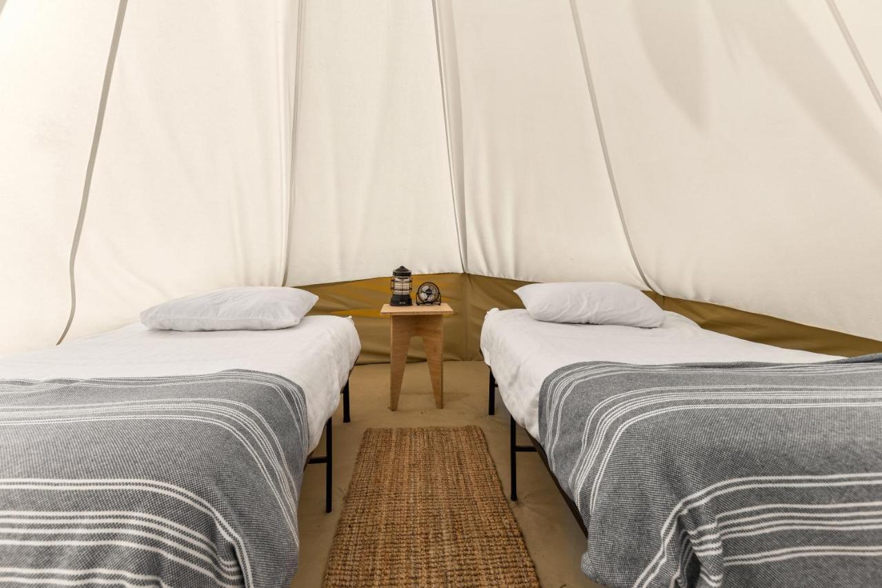 Under Canvas West Yellowstone Extérieur photo