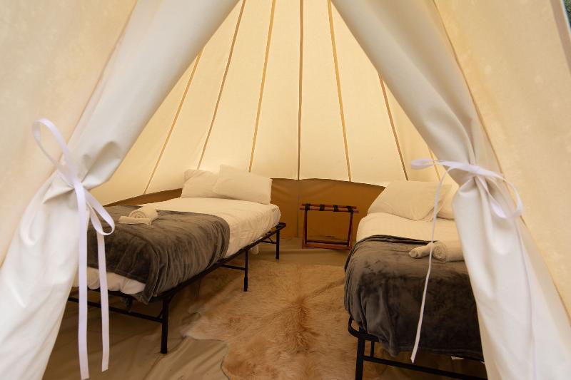 Under Canvas West Yellowstone Extérieur photo